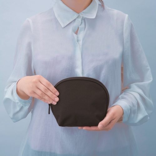 ベーシックシェルポーチ：ミルキーベージュの商品画像2枚目