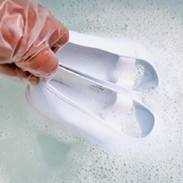 OXI　WASHつけおき洗剤スニーカー・上履き用(120g)の商品画像2枚目