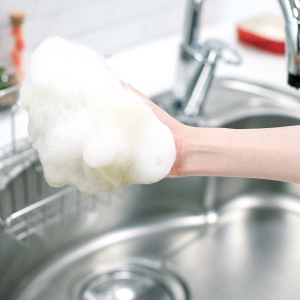 三ツ星スポンジ　ホワイト【暮らしの必需品・販促品】の商品画像2枚目