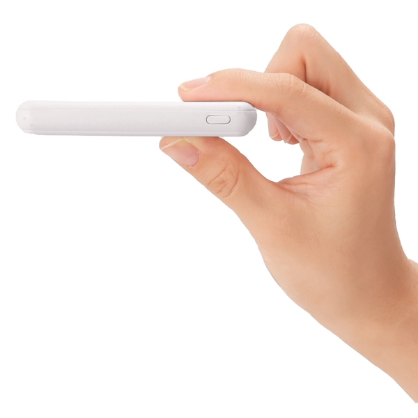 急速充電・薄型軽量モバイルバッテリー5000(ホワイト)の商品画像2枚目