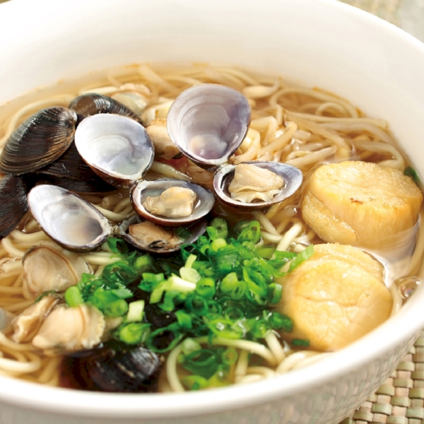 素材の旨み　特製しじみラーメン2人前の商品画像3枚目