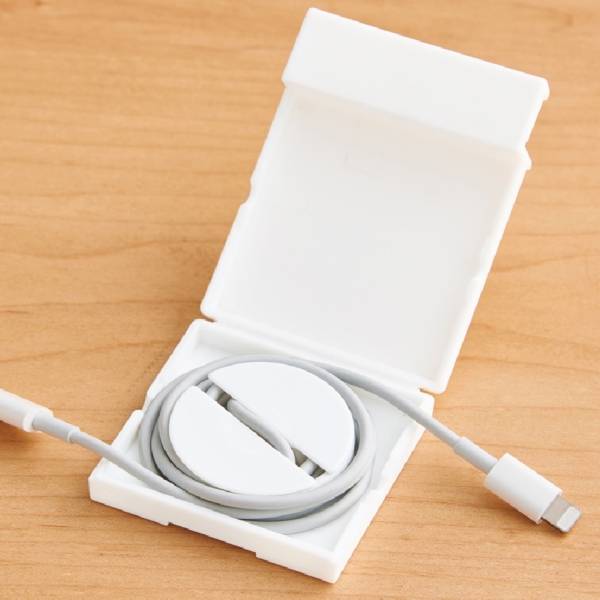 スマホスタンド付きコードリールの商品画像2枚目