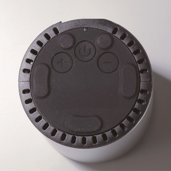 ワイヤレスコンパクトスピーカー(シルバー)の商品画像5枚目