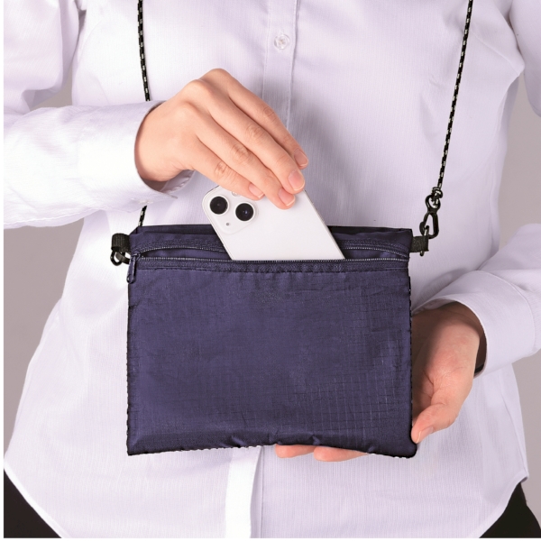 2WAYサコッシュ&エコバッグ(メッシュポケット付き)(ネイビー)の商品画像4枚目