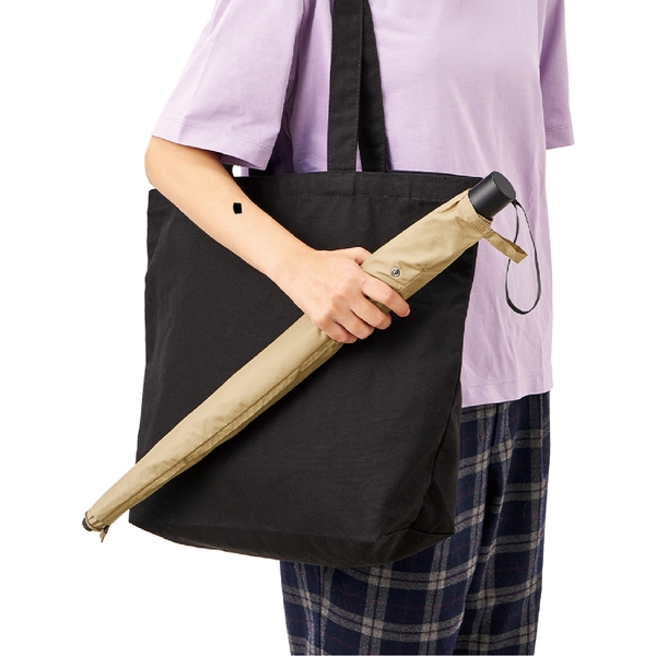 たたんでも伸ばしても使えるUV傘：ネイビーの商品画像8枚目